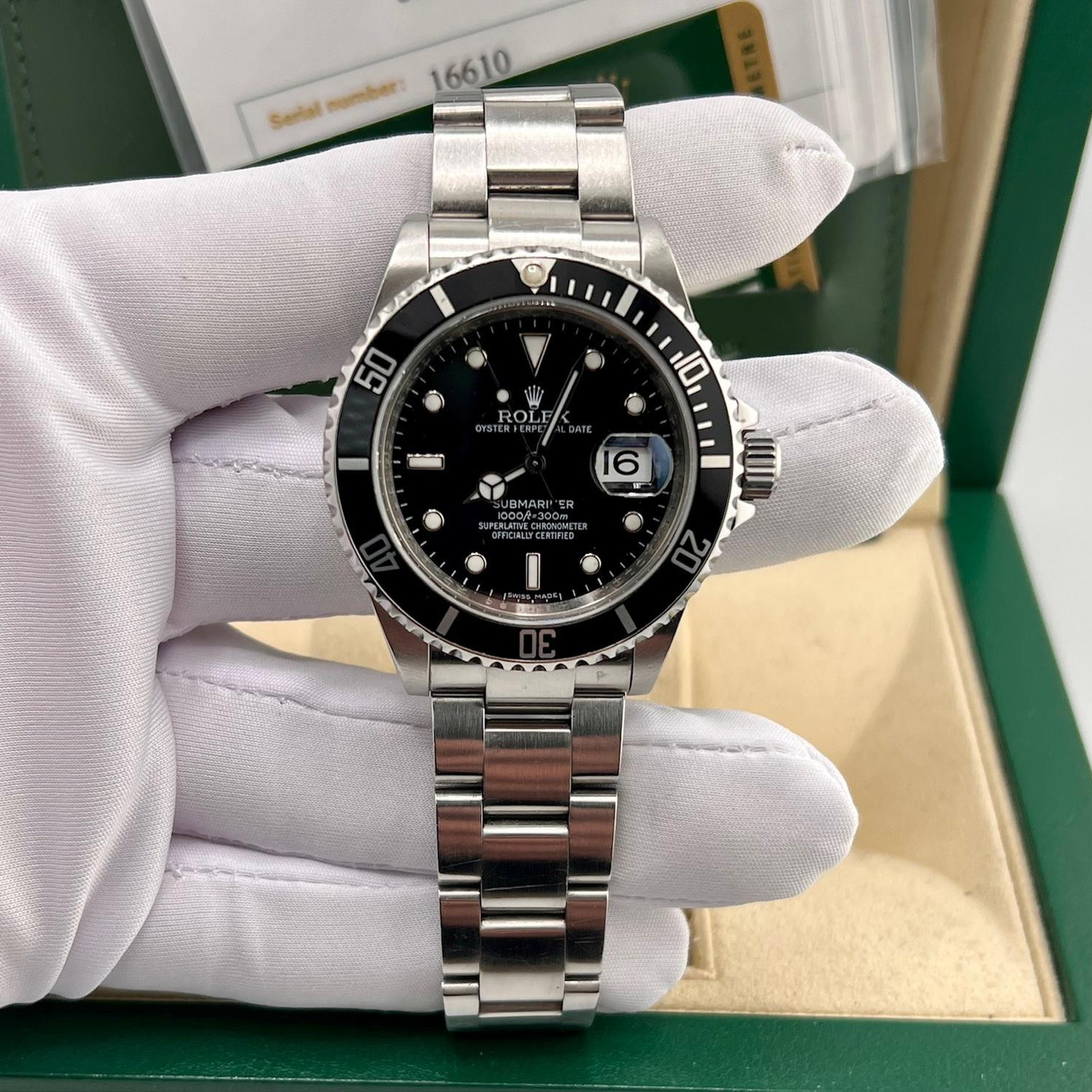 Rolex Submariner Date 16610